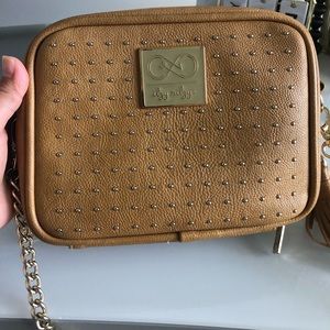 Itzy Ritzy Chelsea and Cole crossbody bag